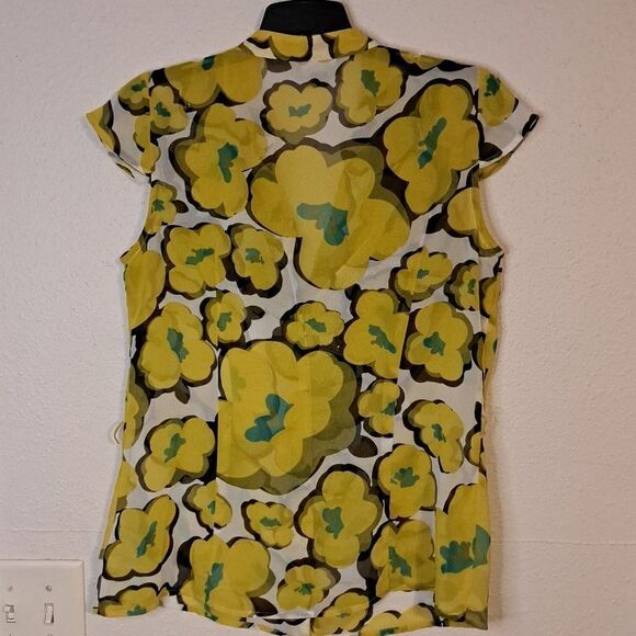 Worthington semi sheer blouse size medium - Picture 5 of 5